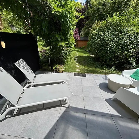 L'entre 2 - Jacuzzi Privé -sauna-balnéo 4*