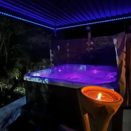 L'entre 2 - Jacuzzi Privé -sauna-balnéo