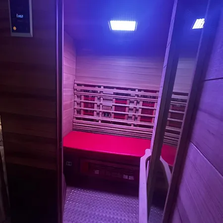 L'entre 2 - Wellness Πανσιόν 4*